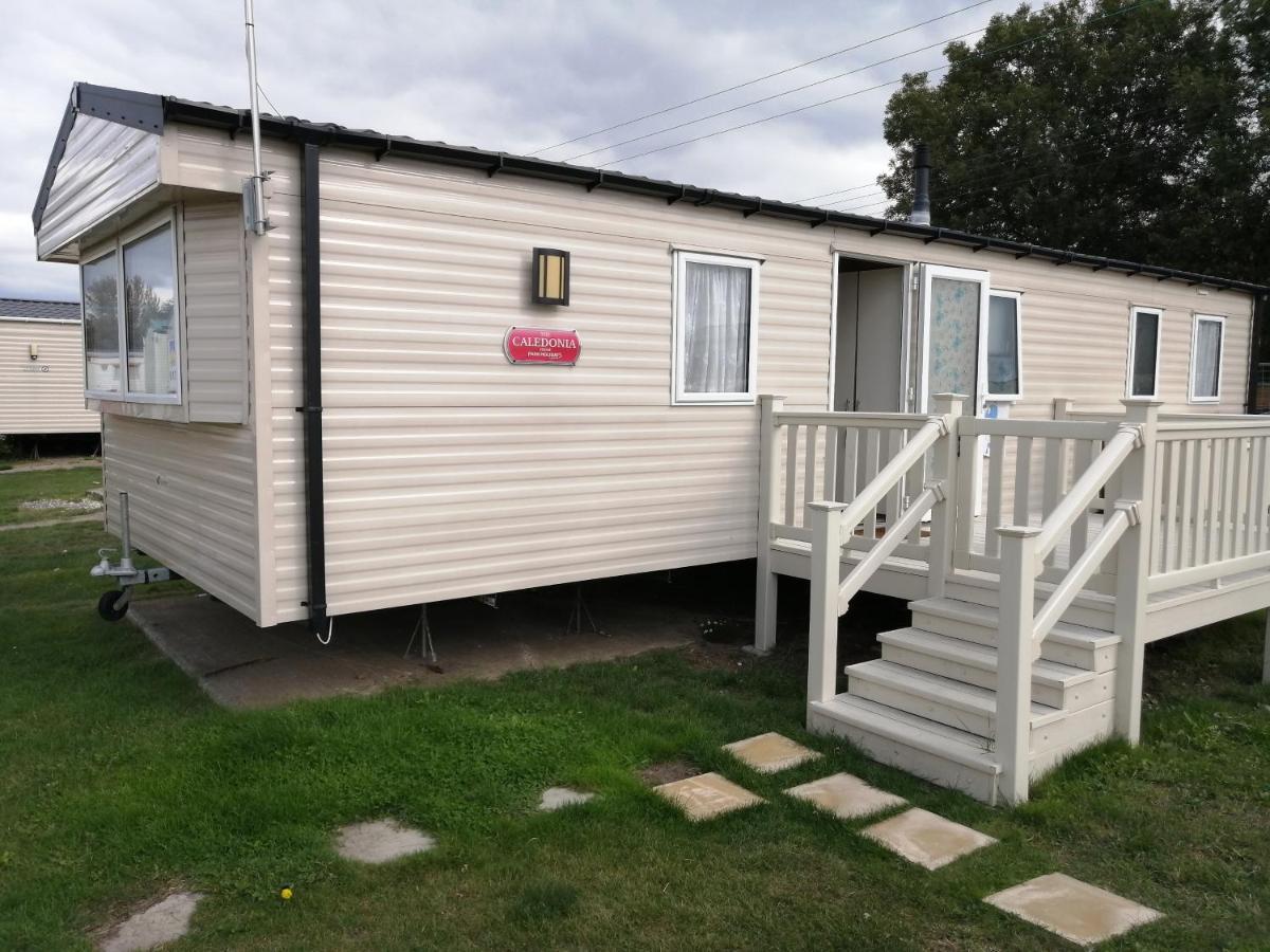 Hotel 617 Seawick Jaywick Sands Exteriér fotografie